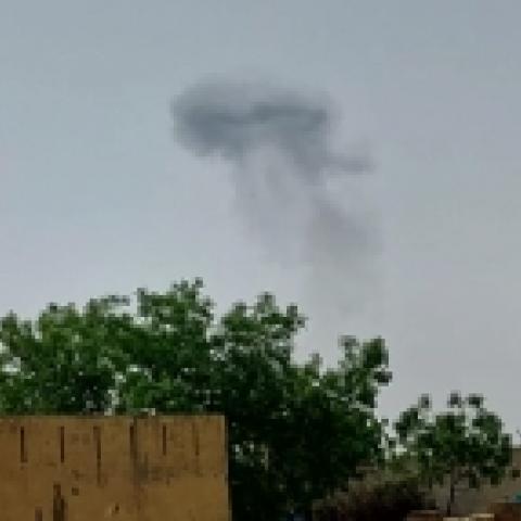 MiG-21 jet crashes into house in Rajasthan, 3 dead, pilot safe - Vimarsana News