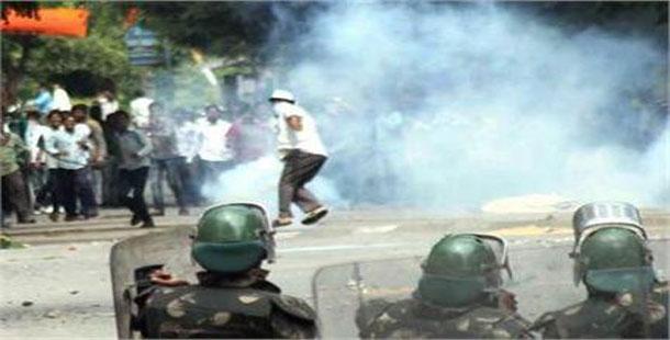 Violence mars &#039;T&#039; march in city - Sakshi Post