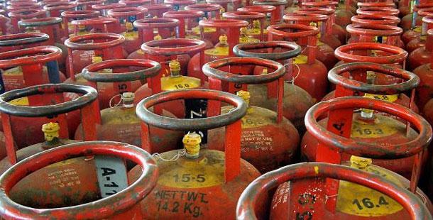 AP announces addnl subsidised cylinders for select consumers - Sakshi Post