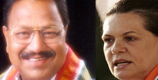 Is DS now confidant of Sonia Gandhi on Telangana? - Sakshi Post