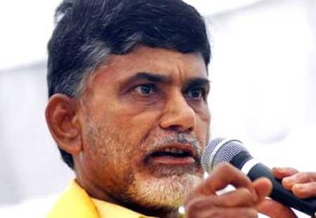 Chandrababu pulls up leaders for open spats - Sakshi Post