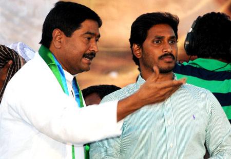 Cong MLA Dharmana joins Jagan&#039;s YSRCP - Sakshi Post