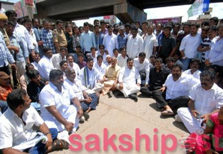YSRCP&#039;s call for bandh, a huge success - Sakshi Post