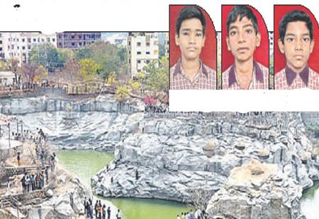 Three school kids found dead in Kompally - Sakshi Post
