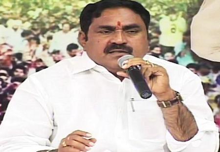 &#039;People won&#039;t believe KCR&#039;s words&#039; - Sakshi Post