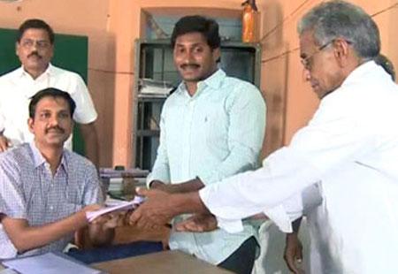 YS Jagan files nomination from Pulivendula - Sakshi Post
