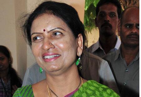 &#039;Woman should be first CM of Telangana&#039; - Sakshi Post