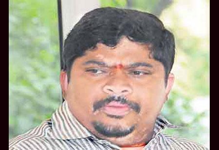 Big setback for Ponnam Prabhakar in Municipal elections - Sakshi Post