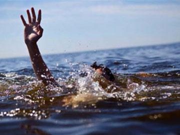 Three minor girls drown in canal - Sakshi Post