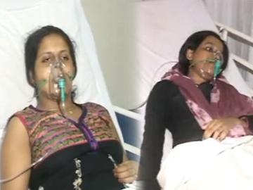 40 students take ill in Karimnagar college - Sakshi Post