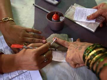 All eyes on Lone as Kashmir gears up for second phase polling - Sakshi Post