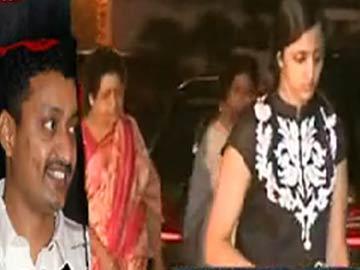 Prominent leaders, actors throng to console Hari Krishna&#039;s family - Sakshi Post