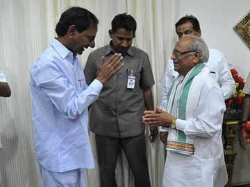 Why KCR is bowing to this man? - Sakshi Post