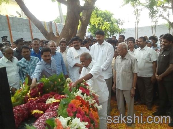 YS Jagan pays homage to YS RajaReddy - Sakshi Post