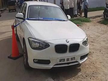 Dead body found in parked BMW - Sakshi Post