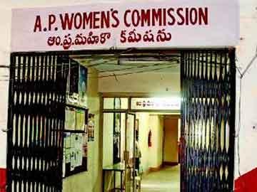 AP-Telangana Women&#039;s Commission favours castration of rapists - Sakshi Post