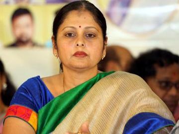Jayasudha quits Congress, to Join TDP - Sakshi Post