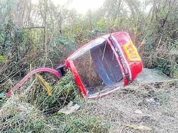 Miraculous Escape for Six People at Kailasagiri Ropeway - Sakshi Post