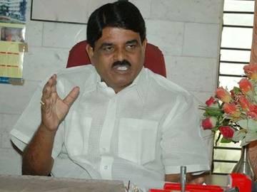 Two Haj houses to be constructed in AP: Palle Reghunadha Reddy - Sakshi Post