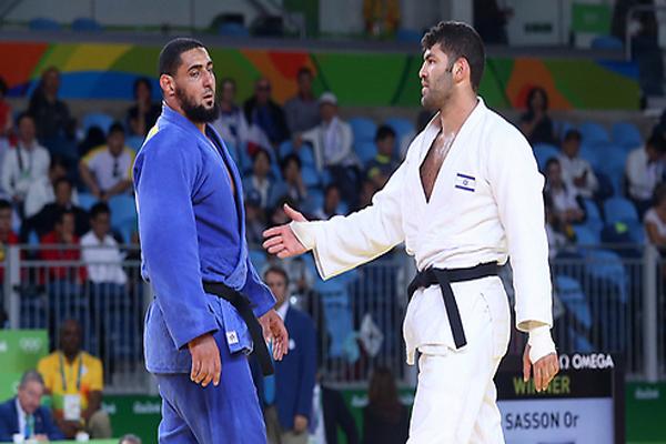 The Egyptian competitor refused to shake hands with the Israeli who beat him. - Sakshi Post