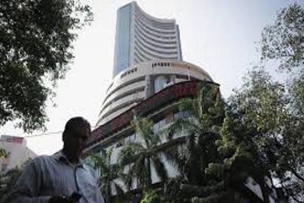 The market barometer 30-scrip Sensex closed at 27,985.54 points, down 91.46 points or 0.33 per cent from the previous close at 28,077 points.&amp;amp;nbsp;The wider Nifty edged down 37.75 points or 0.44 per cent to 8,629.15 points. - Sakshi Post