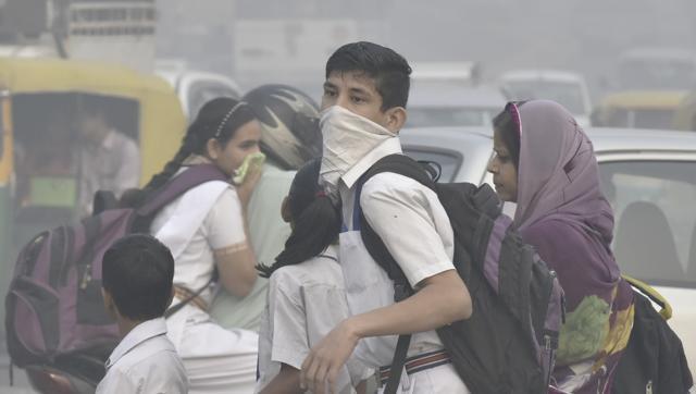 Nearly 1,700 primary schools under the three municipal corporations in Delhi have been ordered to shut down on Saturday due to high air pollution levels. Nearly 1,700 primary schools under the three municipal corporations in Delhi have been ordered to shut down on Saturday due to high air pollution levels. - Sakshi Post