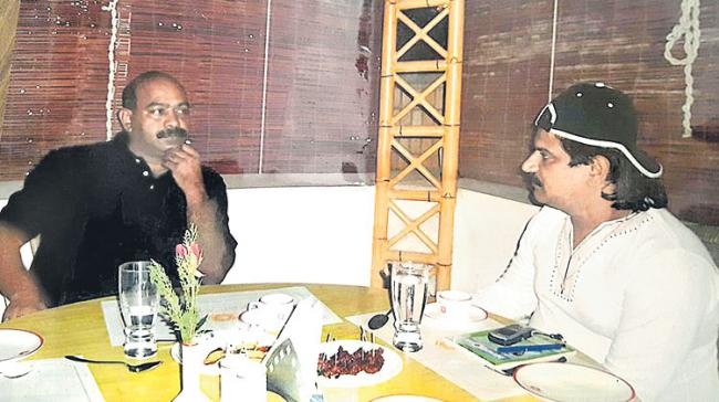 CID ASP Maddipati Srinivas Rao with Nayeem - Sakshi Post