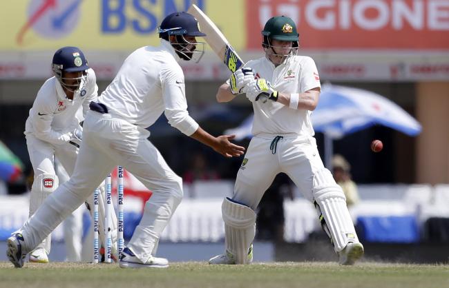 Shaun Marsh (1), who was claimed by spinner Ravindra Jadeja, was the fifth Aussie wicket to fall -- and the umpires called for tea. Glenn Maxwell (37) was at the crease on the other end - Sakshi Post