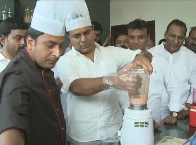 KTR prepares&amp;amp;nbsp;ice cream at a parlour in Kompally - Sakshi Post