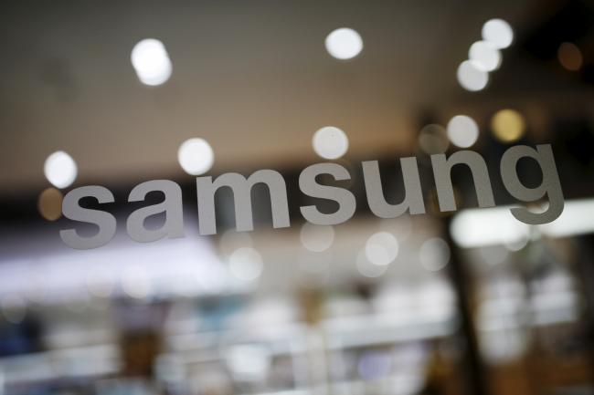 According to local broadcaster YTN, some 3,000 employees of Samsung, the country’s biggest family-controlled conglomerate, were urgently evacuated - Sakshi Post