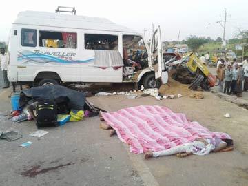 As many as five pilgrims were killed and eight others were severely injured when the minibus they were travelling in veered off the road and hit a stationary tractor at Khanagudur village. - Sakshi Post