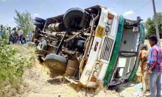 The mishap occurred at Palwancha Village in Machareddy mandal - Sakshi Post