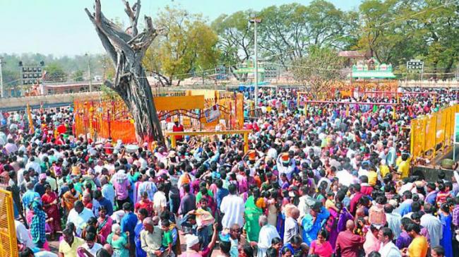 Over a crore people attend the Medarama Sammakka, Saralamma jatara - Sakshi Post
