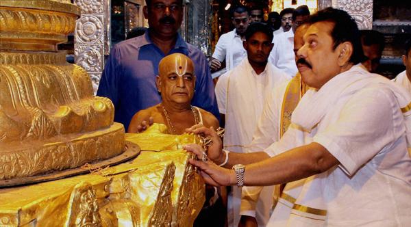 Mahinda Rajapaksa&amp;apos;s earlier visit to Tirumala&amp;amp;nbsp; - Sakshi Post