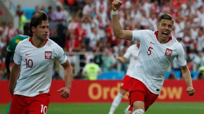 Senegal were the first to make an attack in the eighth minute as Niang’s shot was collected by Poland keeper Wojciech Szczesny Senegal were the first to make an attack in the eighth minute as Niang’s shot was collected by Poland keeper Wojciech Szczesny - Sakshi Post