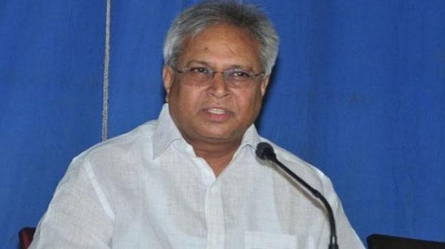 Former MP Undavalli Arun Kumar Former MP Undavalli Arun Kumar - Sakshi Post