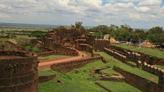 Bidar fort in North Karnataka - Sakshi Post