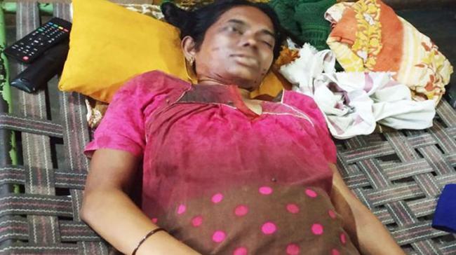 A alcohol addict beat his wife to death over an argument. The incident took place here on Wednesday at Challagundla - Sakshi Post