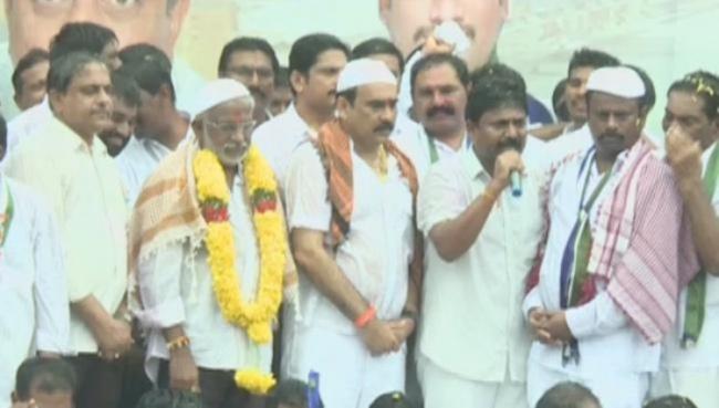 Public meeting in Kanigiri before YV Subba Reddy’s padayatra Public meeting in Kanigiri before YV Subba Reddy’s padayatra - Sakshi Post