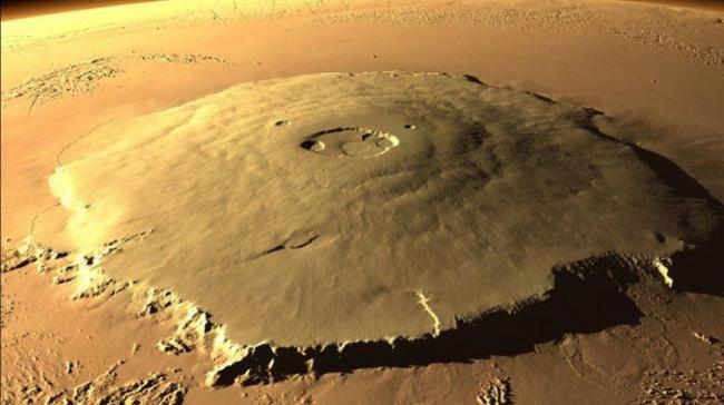 Massive Mountains on the Martian surface - Sakshi Post