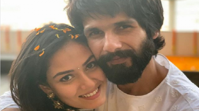 Shahid Kapoor with wife Mira Rajput Kapoor - Sakshi Post