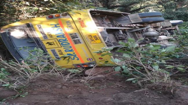 Bus Carrying Children To PM’s Dharamsala Rally Overturns, Students Hurt - Sakshi Post
