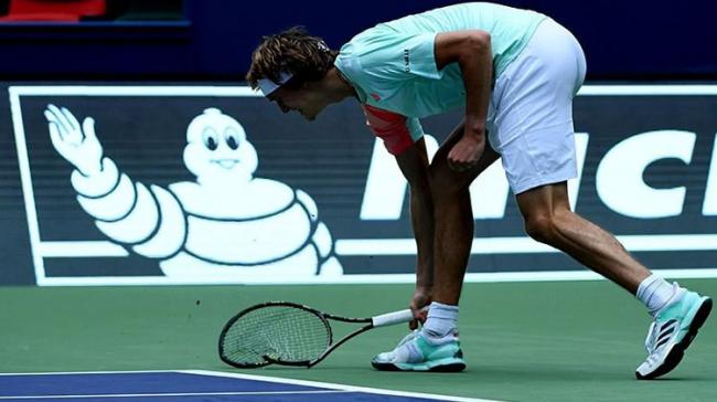 Angry Alexander Zverev Smashes His Racket, Destroys It Angry Alexander Zverev Smashes His Racket, Destroys It - Sakshi Post