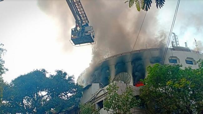 Massive fire accident in Nampally Building - Sakshi Post