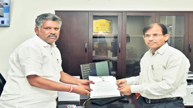 YSR Congress Party (YSRCP) MLA Chevireddy Bhaskar Reddy lodges a formal complaint with the Chief Electoral Officer - Sakshi Post