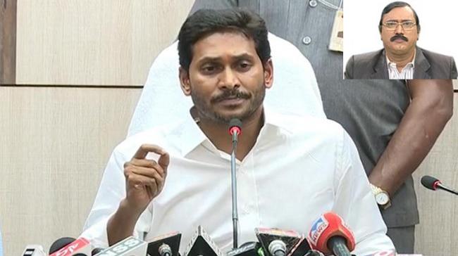YSR Congress Party president and chief minister designate YS Jagan Mohan Reddy addressed the media at Delhi - Sakshi Post