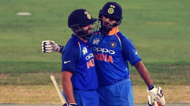 Rohit Sharma and Shikhar Dhawan (File Image) - Sakshi Post