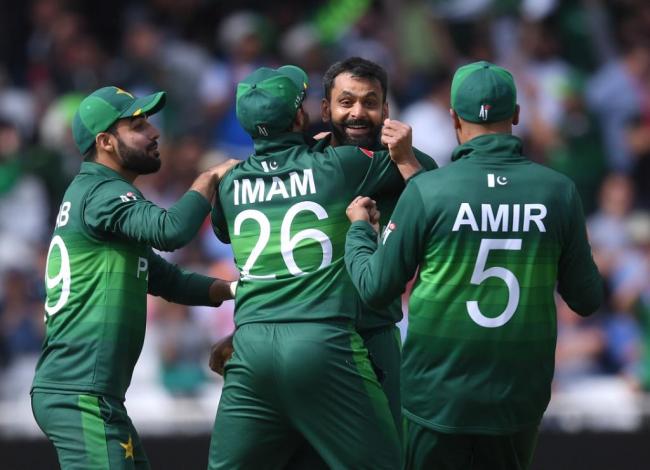 Pakistan Bounce Back With 14-Run Win Over England - Sakshi Post