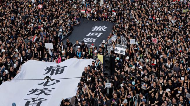 A mass protest was staged in Homg Kong over the government’s extradition bill - Sakshi Post