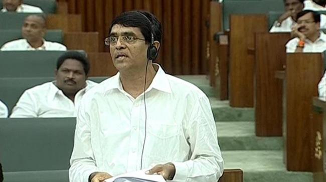 Finance Minister Bugguna Rajendranath Reddy accused the former TDP government of widespread corruption to the tune of Rs 400 crore in building Pattiseema Project - Sakshi Post